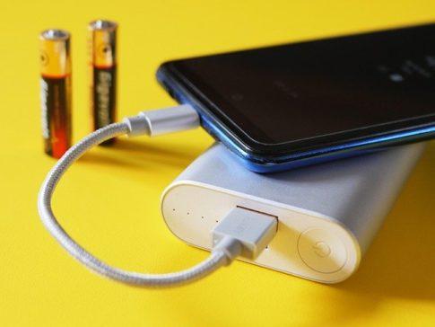 Best portable charger, smartphone charged by a power bank
